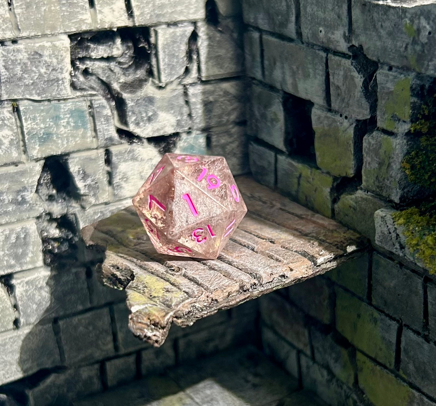 Pink Shimmer 20.5mm d20 - High Face Republic Symbol