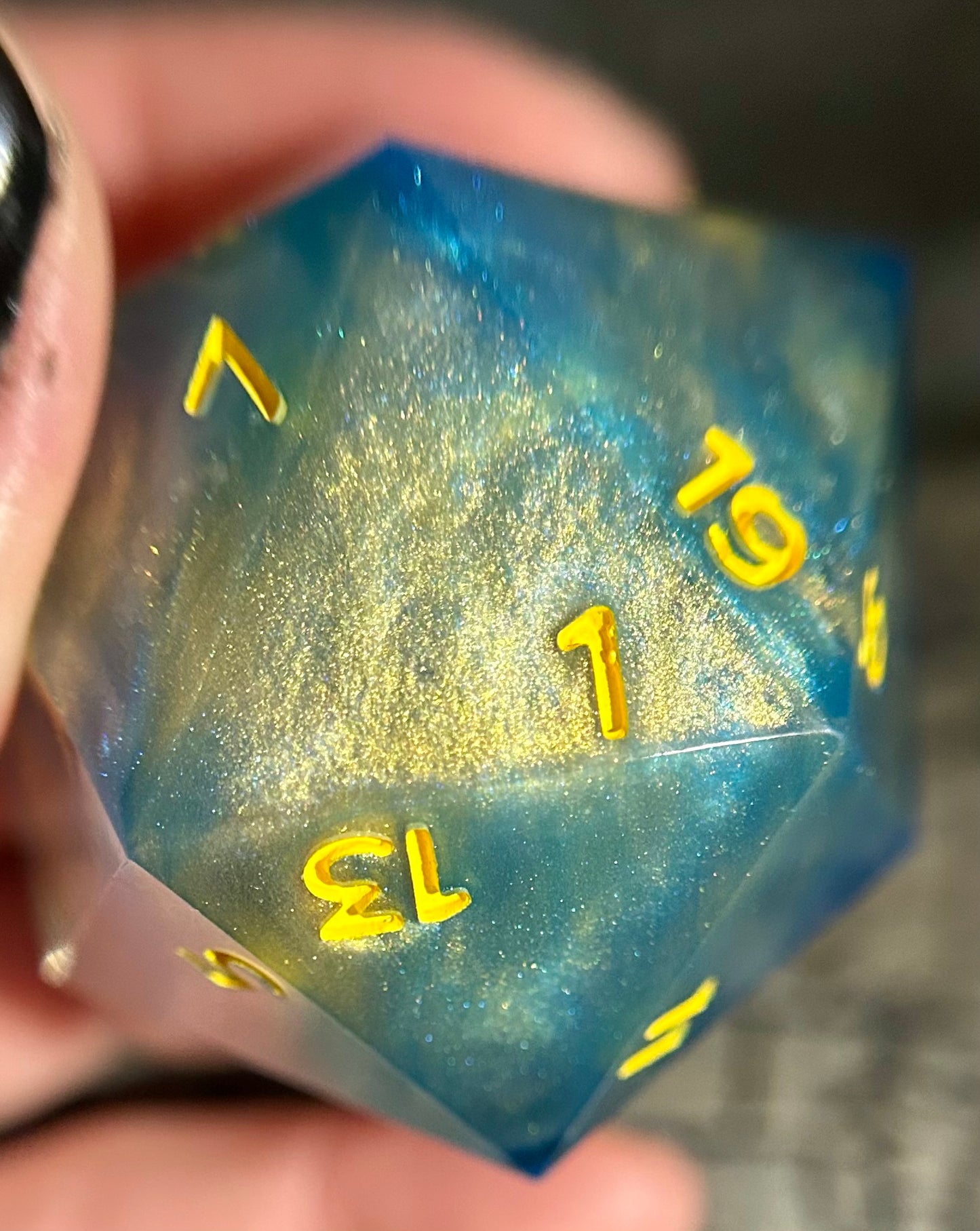 Celestial Sea 40mm d20 Chonk