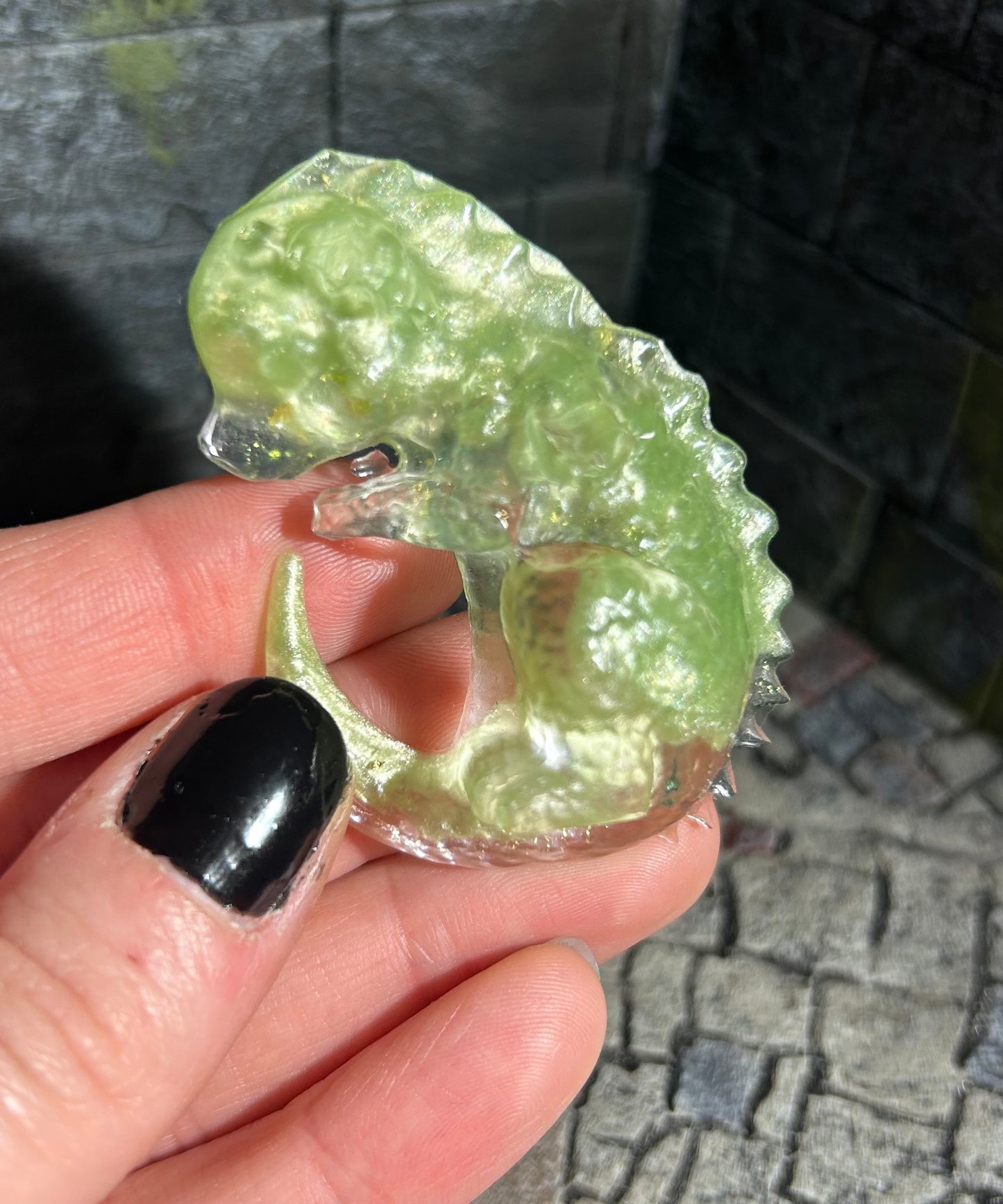 Green Left Facing Dice Guardian