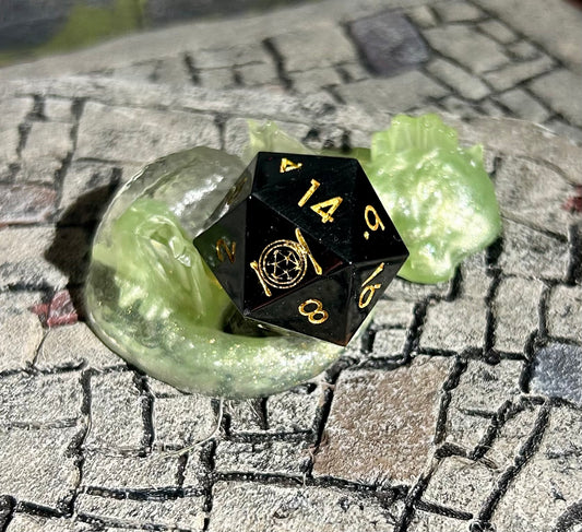 Green Right Facing Dice Guardian