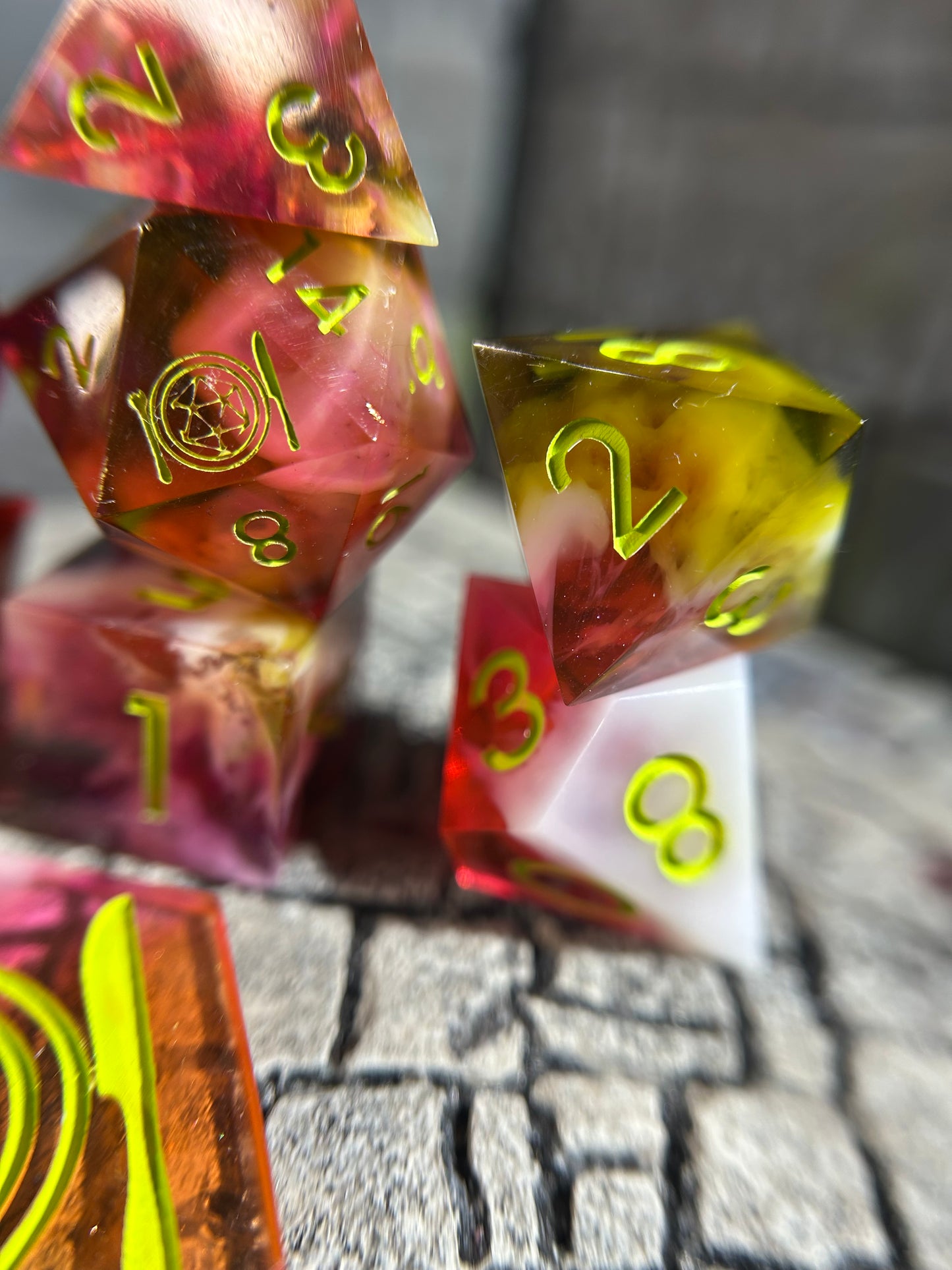 Manticore Venom 8-Piece Polyhedral Dice Set