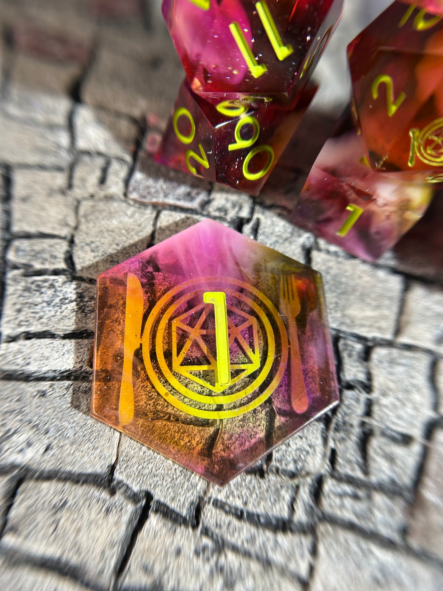 Manticore Venom 8-Piece Polyhedral Dice Set