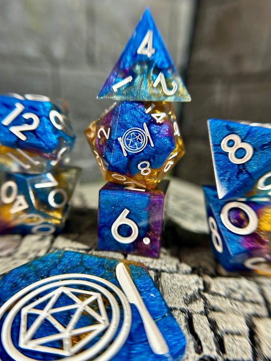 The Sovereign Note 8-Piece Polyhedral Dice Set