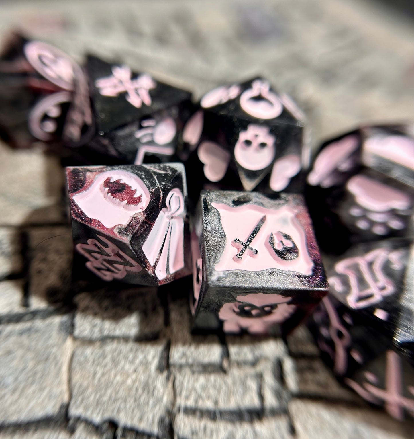 Calamity Bloom 7-Piece Dungeon Master Polyhedral Dice Set