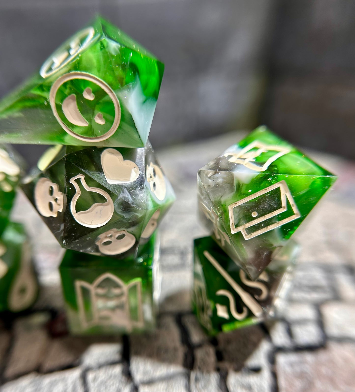 Grove-Bound 7-Piece Dungeon Master Polyhedral Dice Set