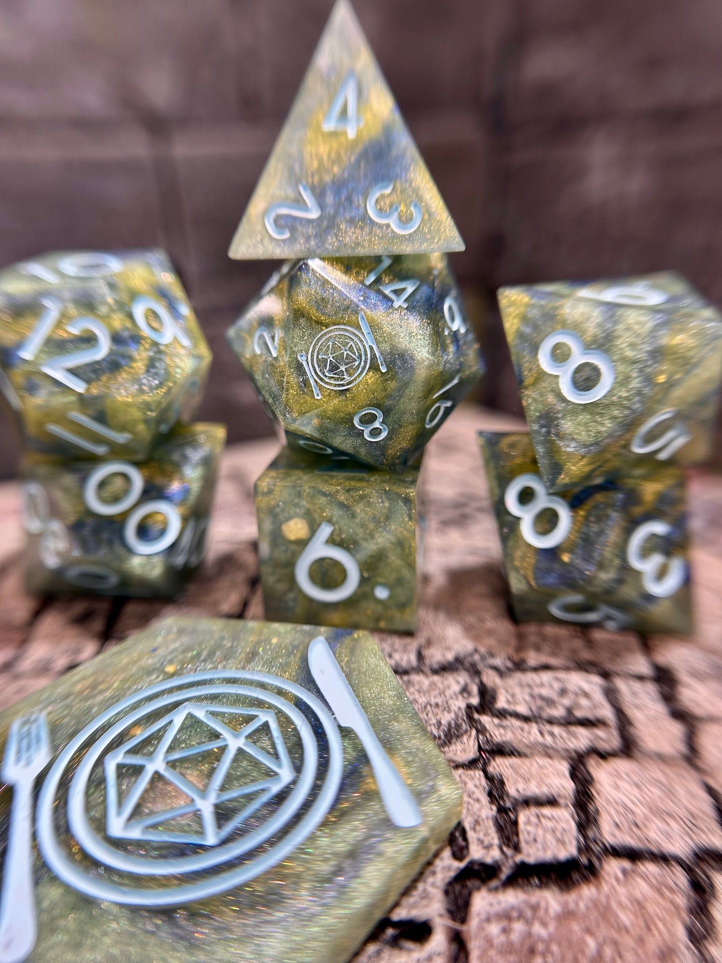 Solstice Overgrowth 8-Piece Polyhedral Dice Set