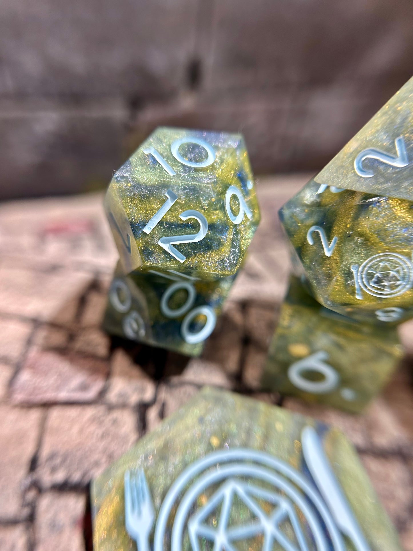 Solstice Overgrowth 8-Piece Polyhedral Dice Set
