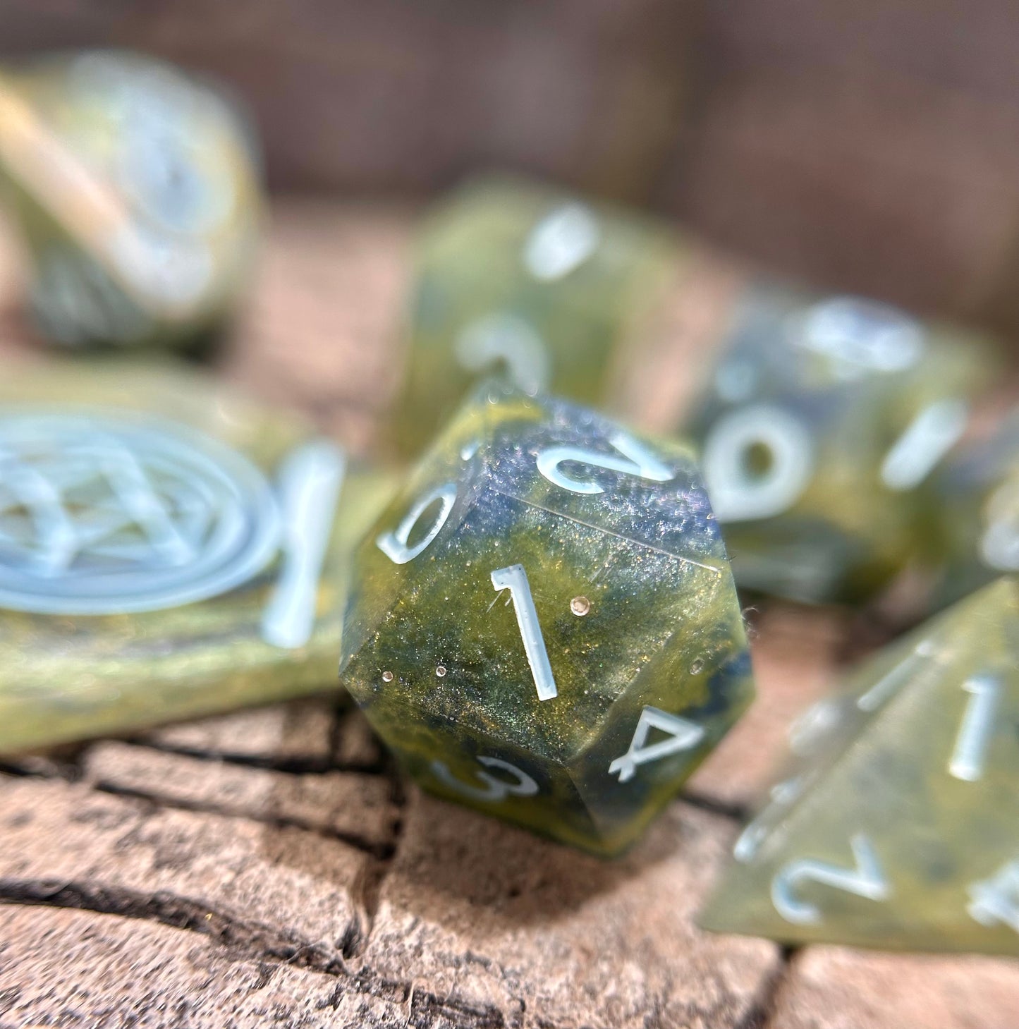 Solstice Overgrowth 8-Piece Polyhedral Dice Set